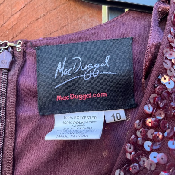 MAC DUGGAL 5510 SEQUINED SURPLICE MOHAGANY GOWN sz 10 - Picture 9 of 11